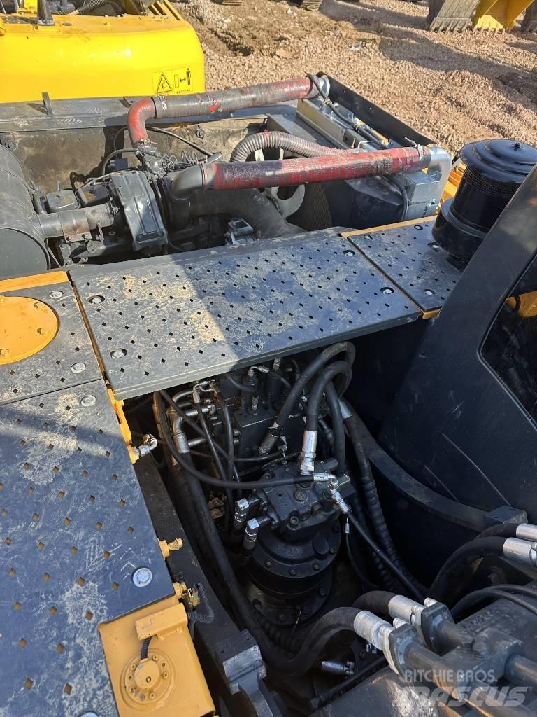 Hyundai Robex 215 Bandgrävare