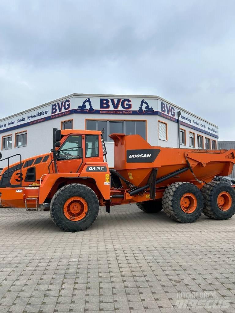 Doosan DA 30 Midjestyrd dumper