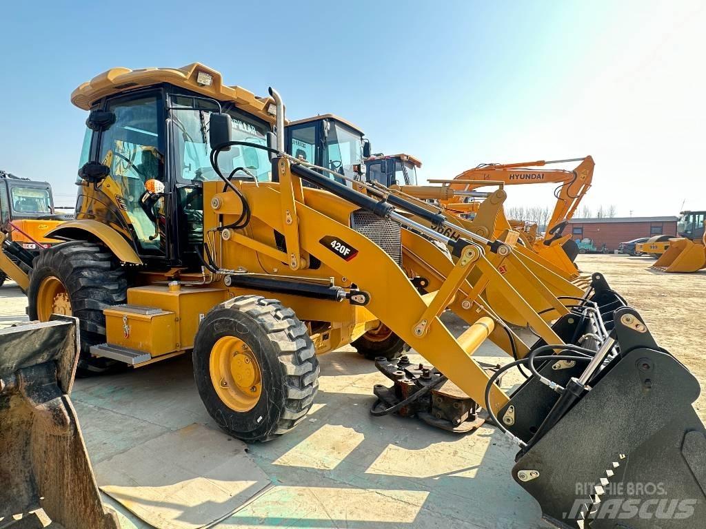 CAT 420 F Bandgrävare