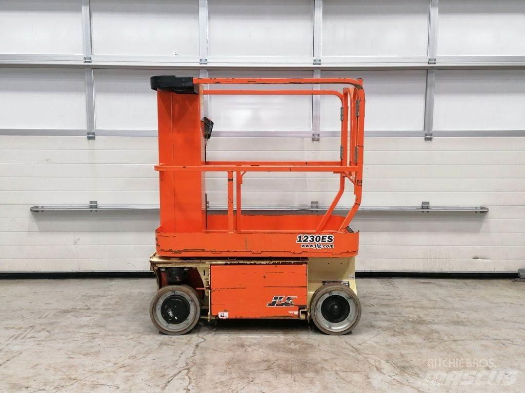 JLG 1230ES Saxliftar