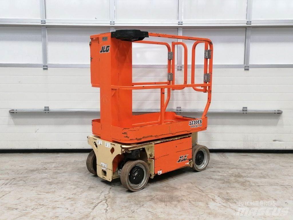 JLG 1230ES Saxliftar