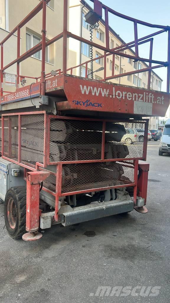 SkyJack SJ 9250 Bygghissar