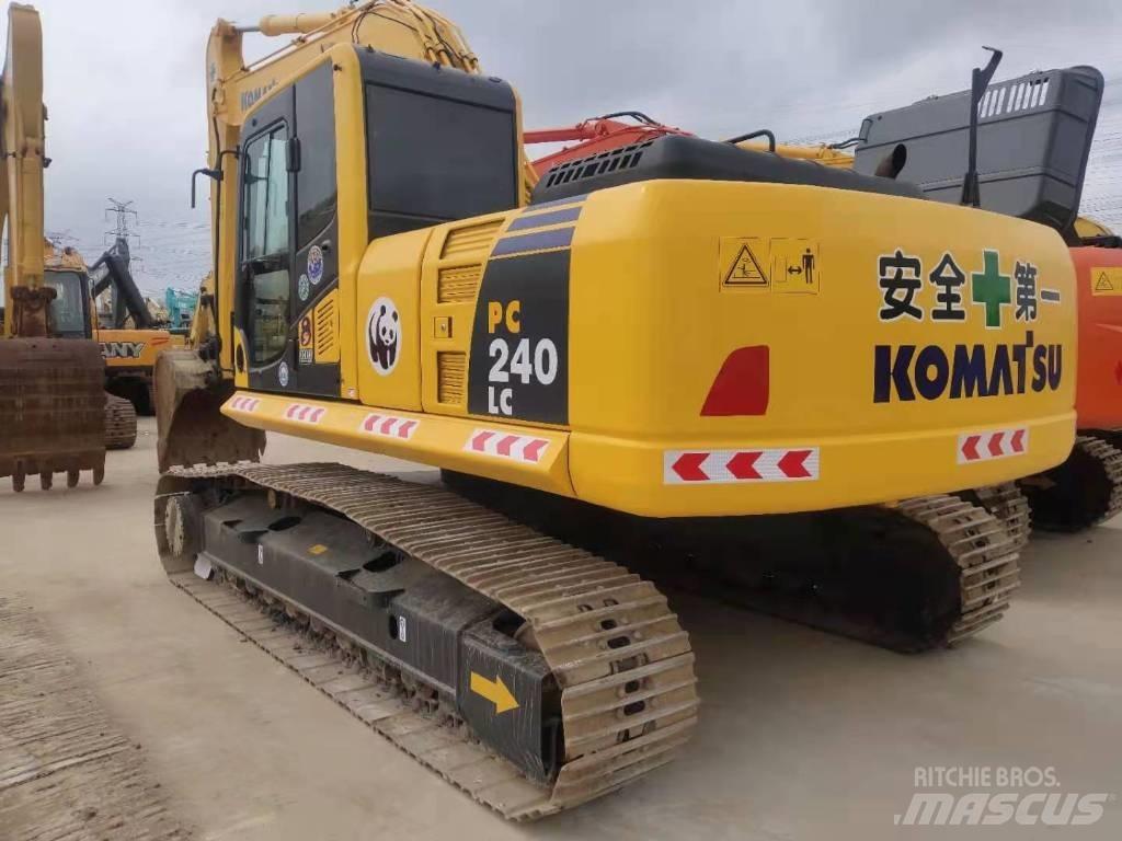 Komatsu PC 240 Bandgrävare