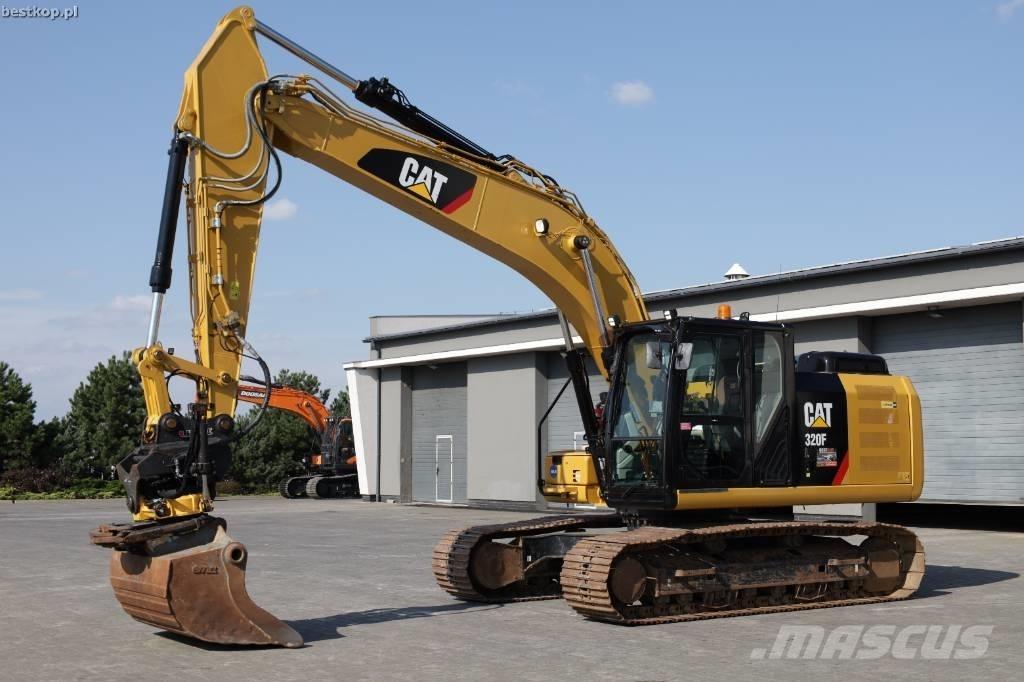 CAT 320 FL Bandgrävare