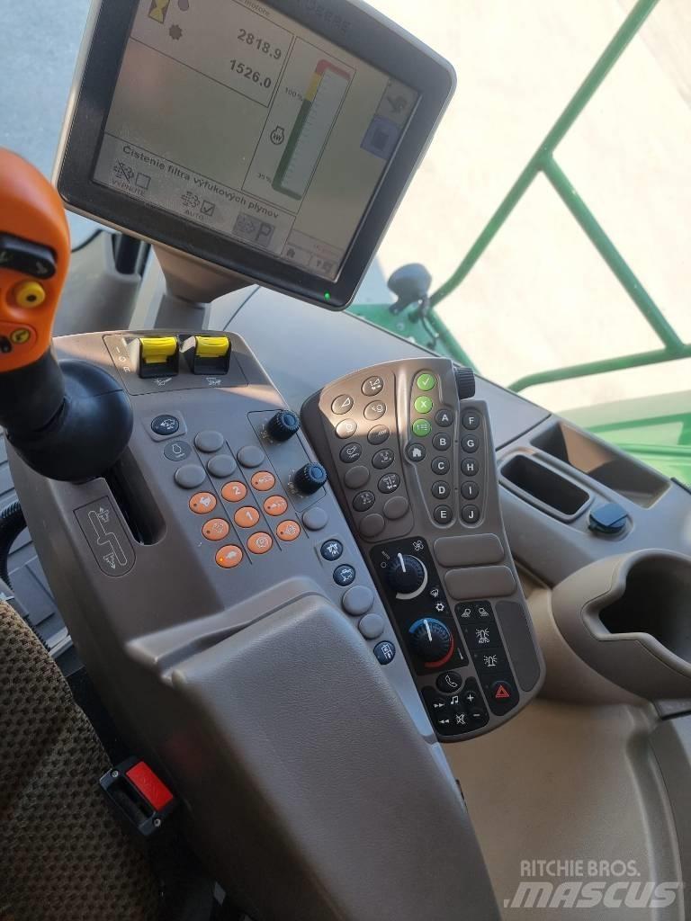 John Deere T 670 i Skördetröskor