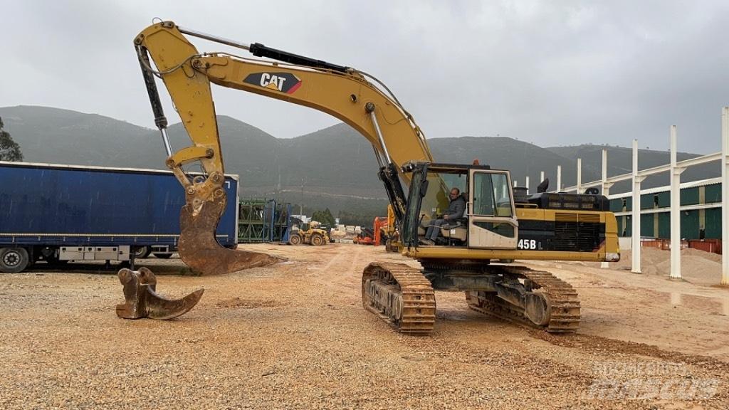 CAT 345 B L Bandgrävare