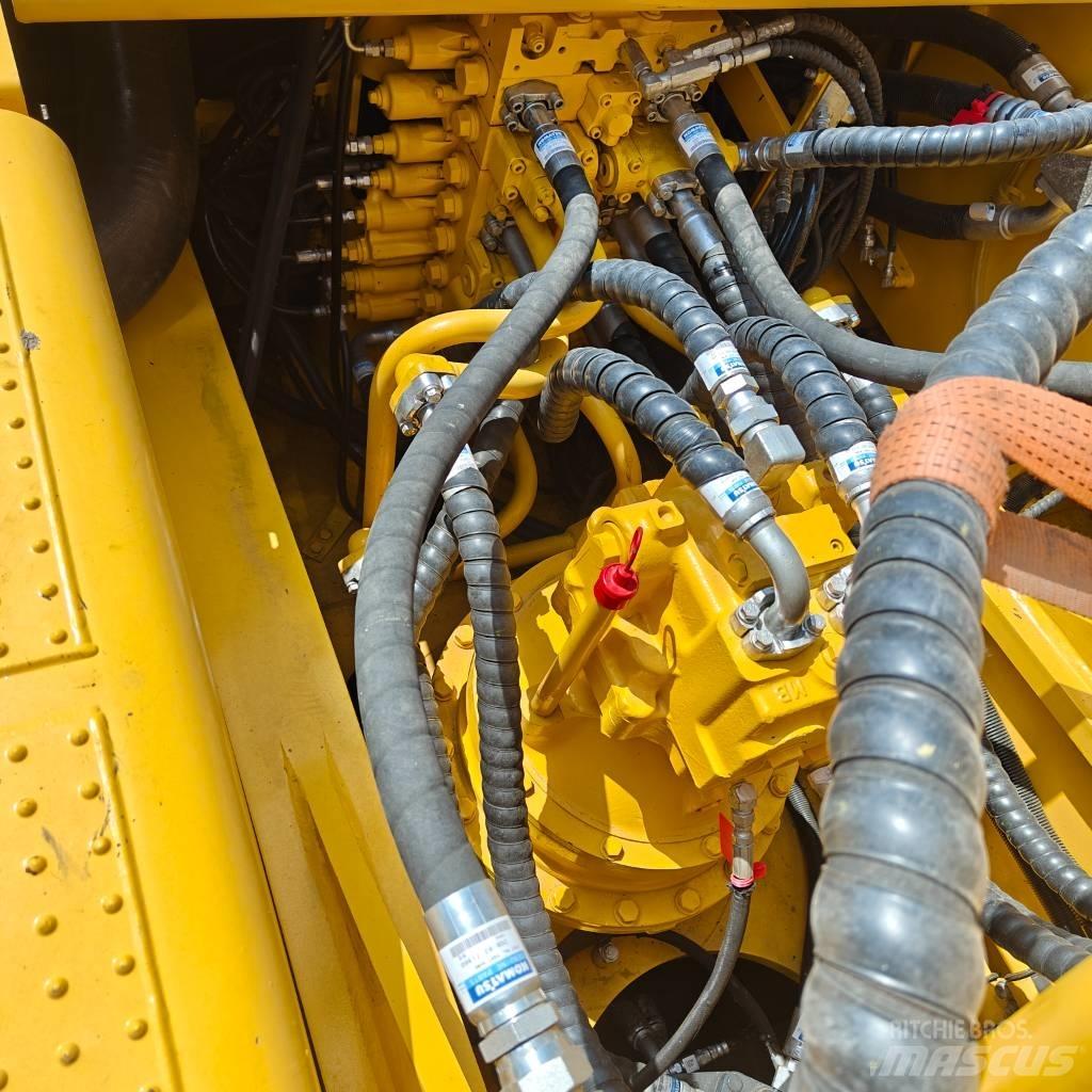 Komatsu 350-8 Bandgrävare