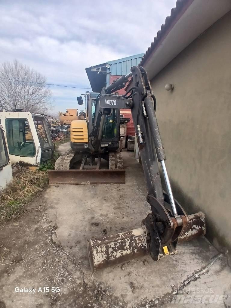 Volvo ECR 48 C Minigrävare < 7t