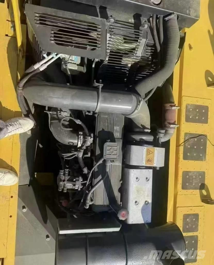 Komatsu PC 350 Bandgrävare