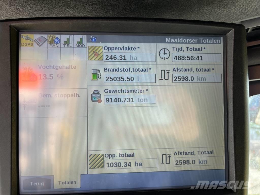 New Holland CR 8.90 Skördetröskor