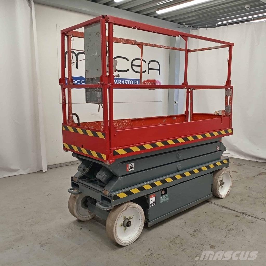 SkyJack SJ 3220 Saxliftar
