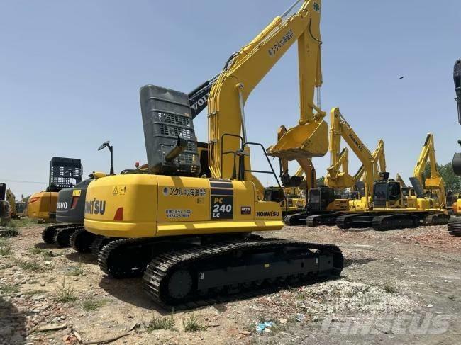 Komatsu PC 240-8 Bandgrävare
