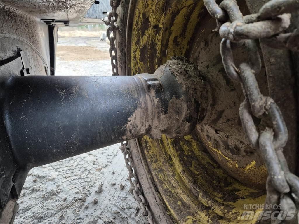 John Deere 1110D Skotare