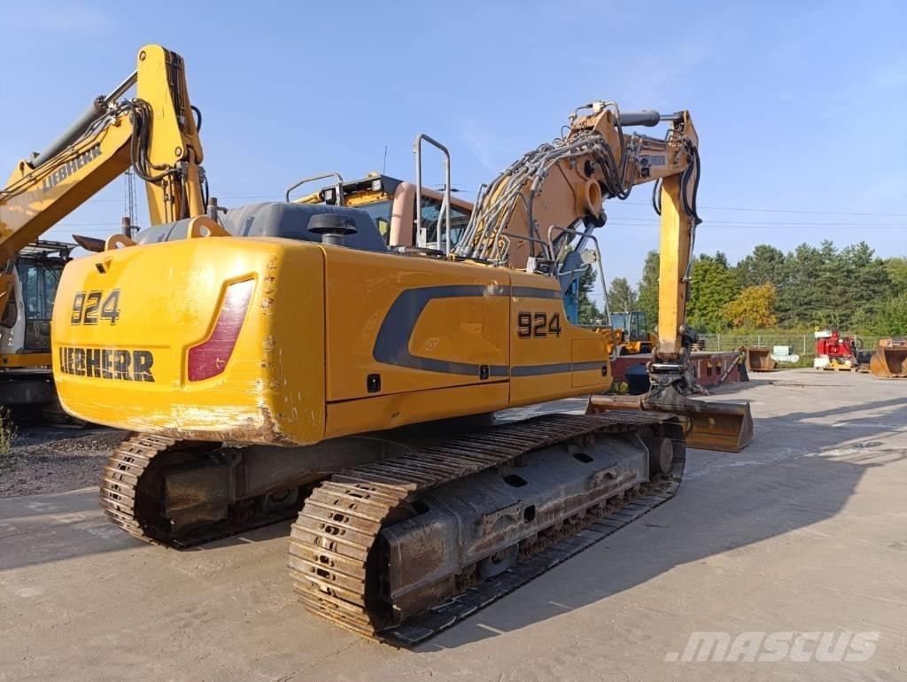 Liebherr R924LC Bandgrävare