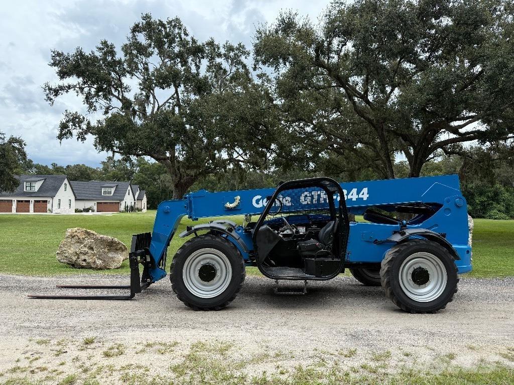 Genie GTH 844 Teleskoplastare