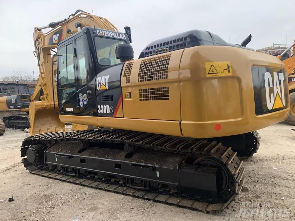 CAT 330 D Bandgrävare