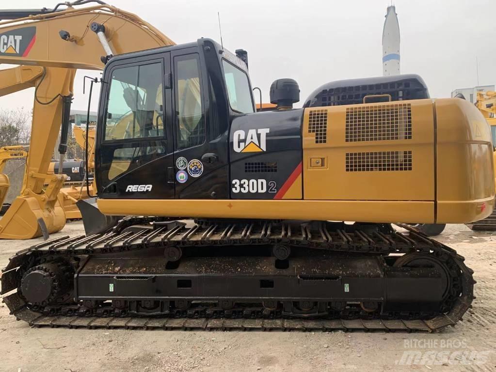 CAT 330 D Bandgrävare