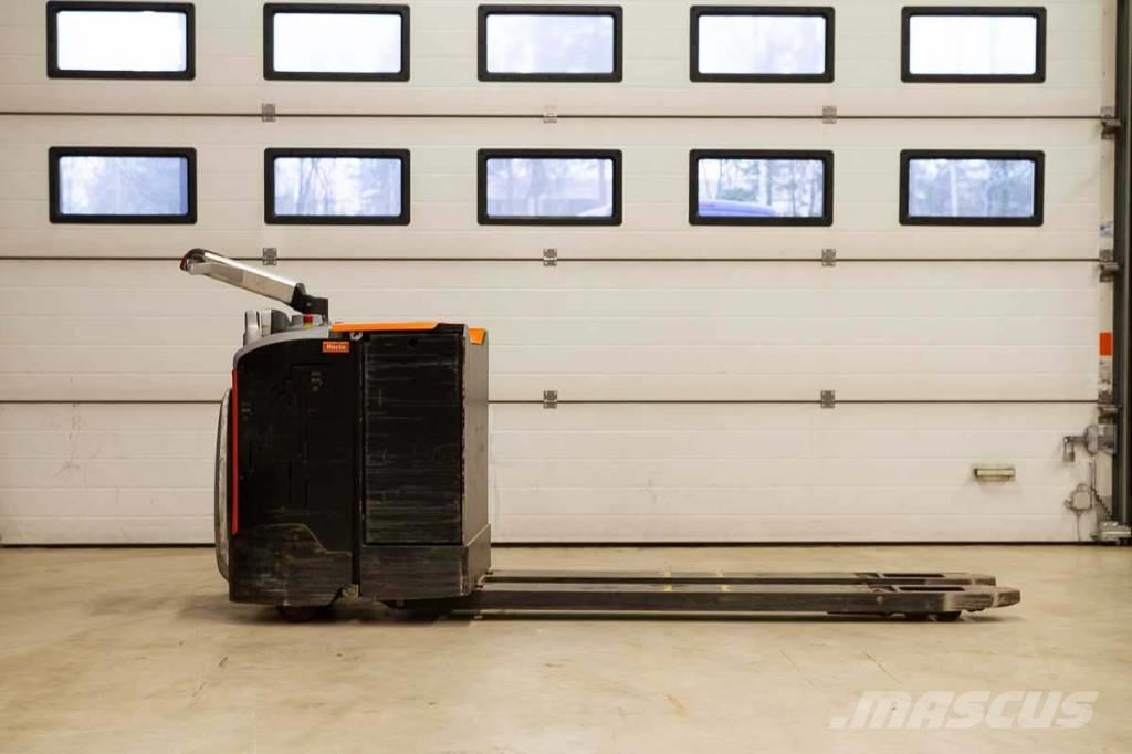 Rocla TP 20 AC H Låglyftare med plattform