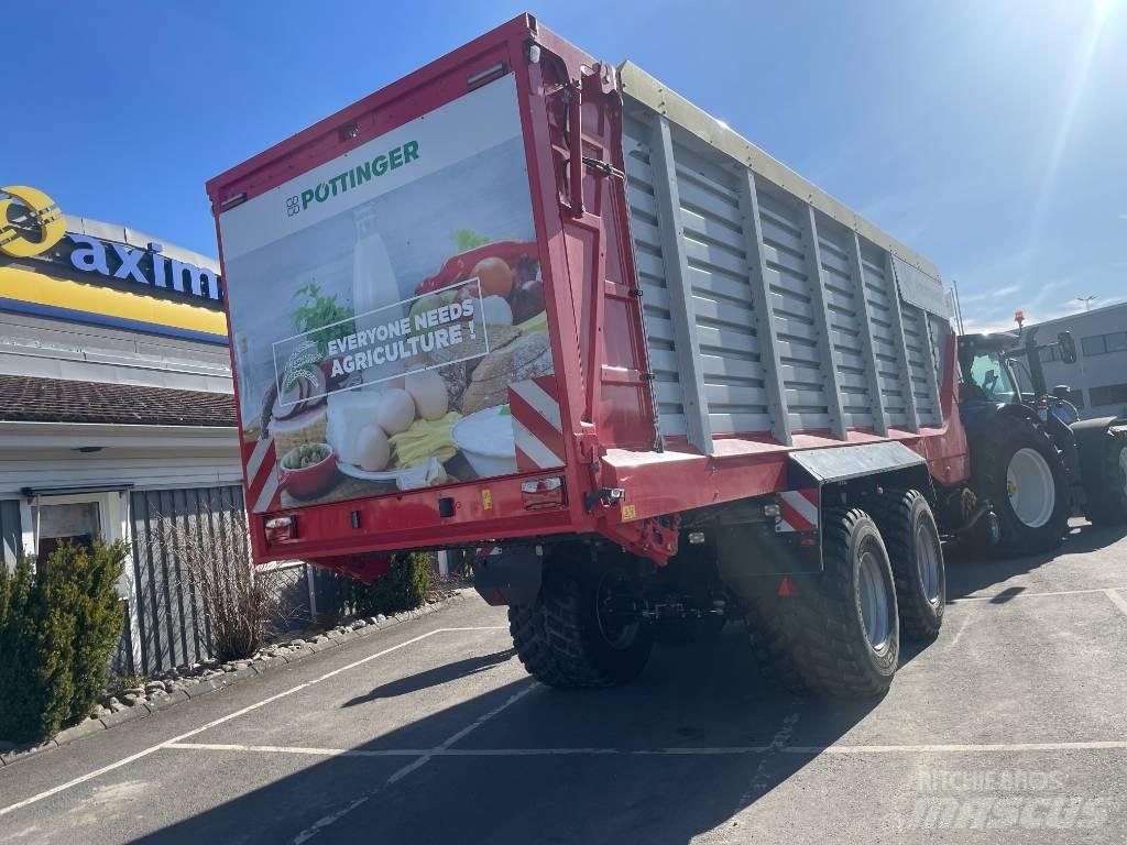 Pöttinger Jumbo 7470 Hackvagn / Självlastarvagn
