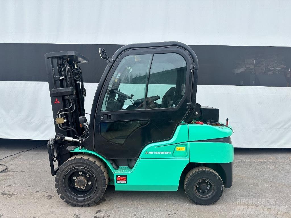 Mitsubishi FD 35 N Dieselmotviktstruckar