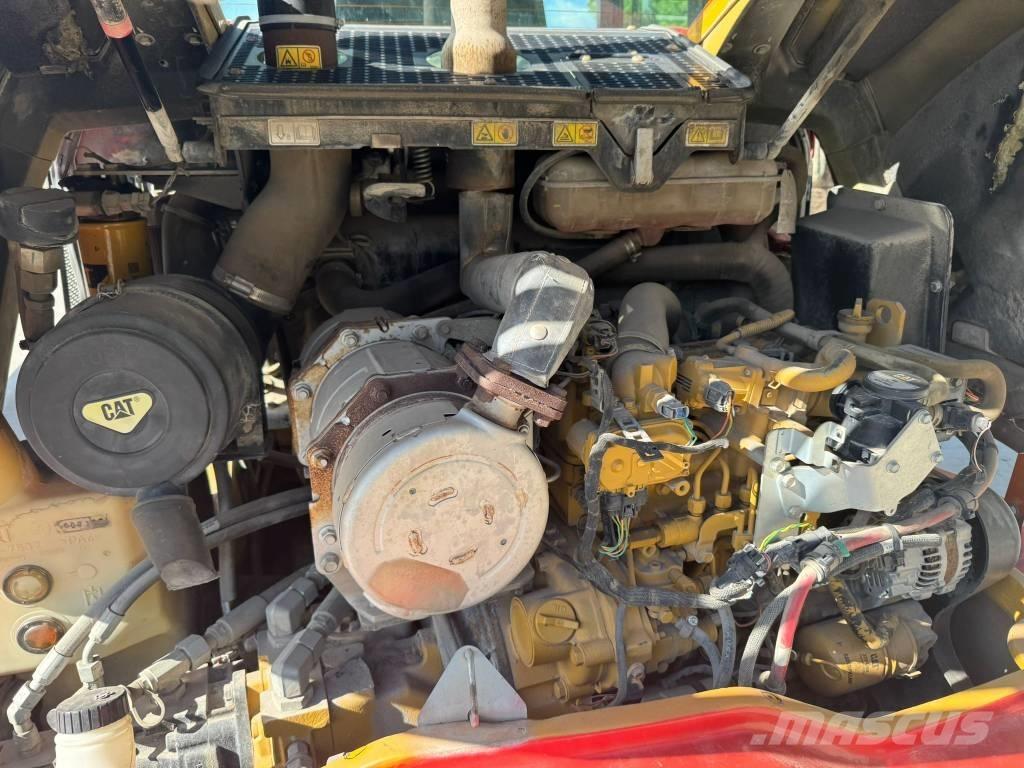 CAT 906M Hjullastare