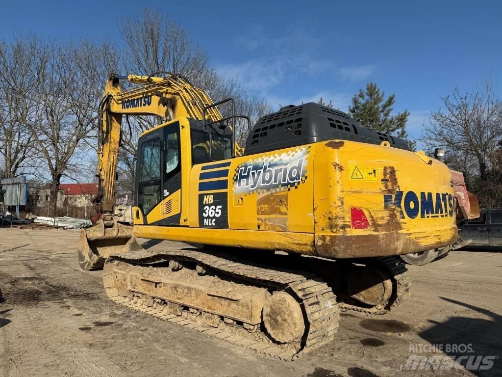 Komatsu HB 365 Bandgrävare