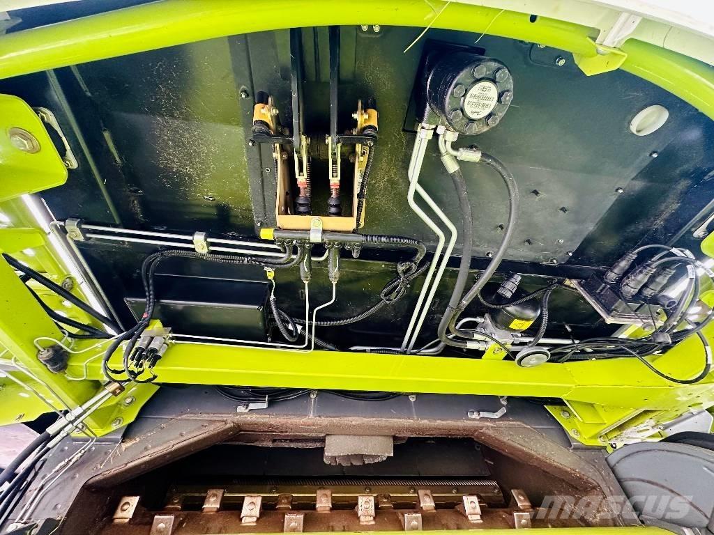 CLAAS Lexion 670 Skördetröskor