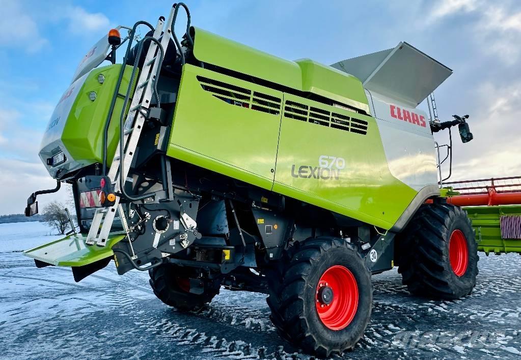 CLAAS Lexion 670 Skördetröskor