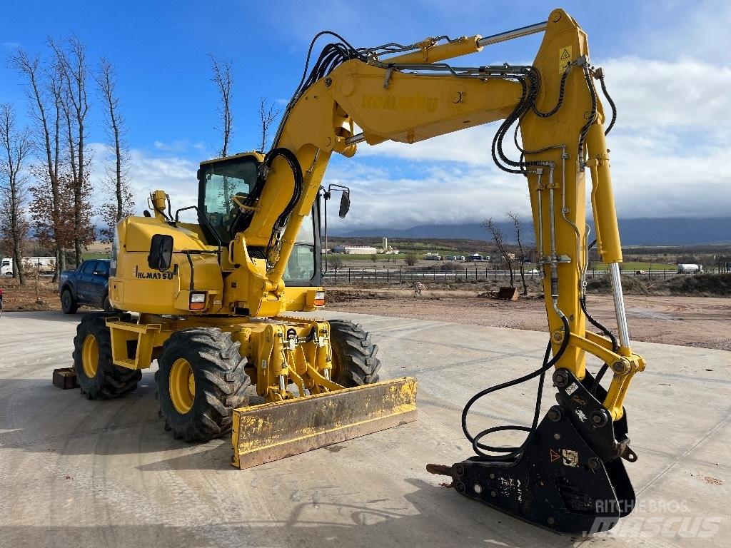 Komatsu PW 98 MR-8 Hjulgrävare