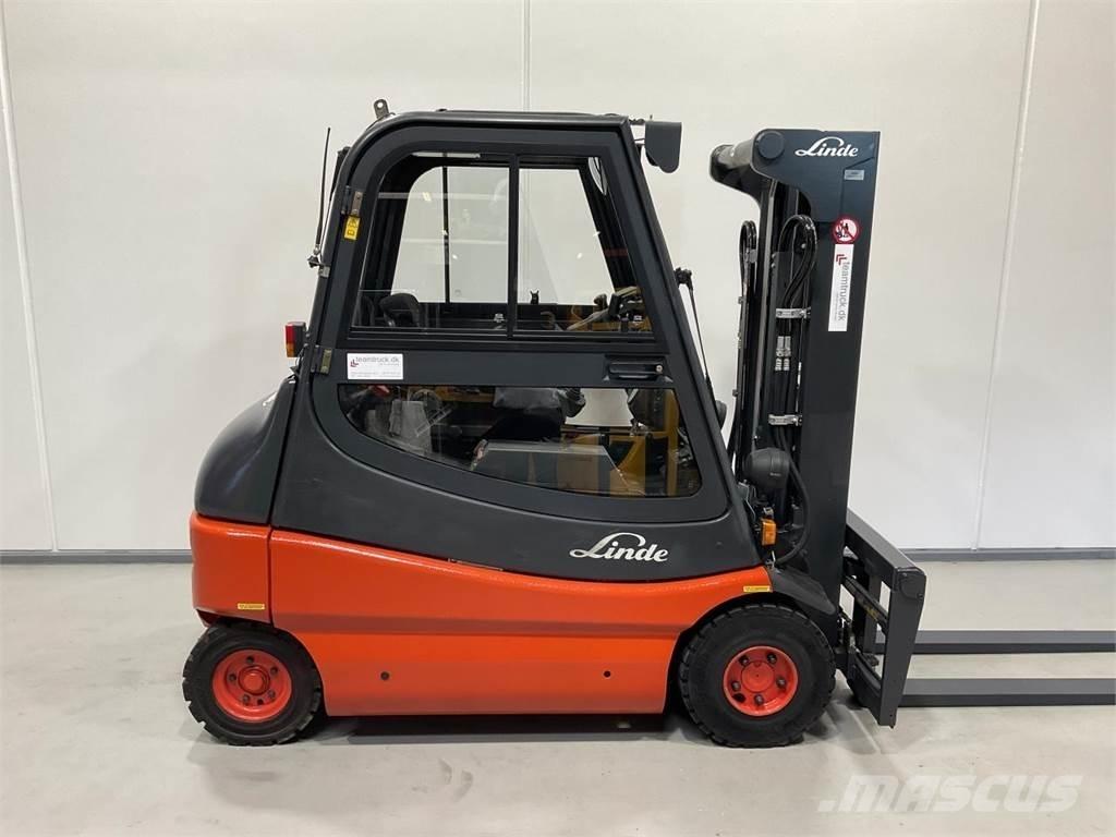 Linde E25P - 02 Elmotviktstruckar