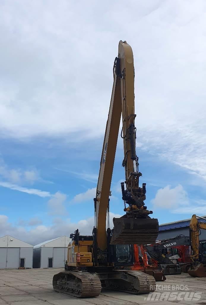 CAT 330 FLN Grävmaskiner med lång räckvidd