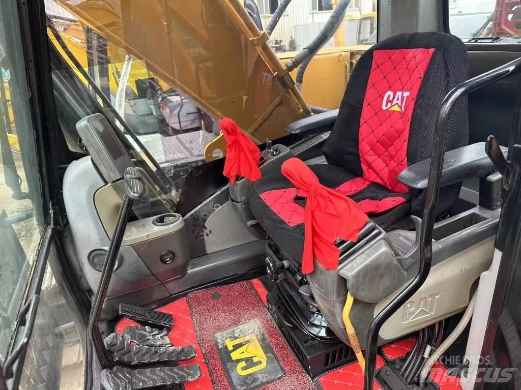 CAT 320 D Bandgrävare