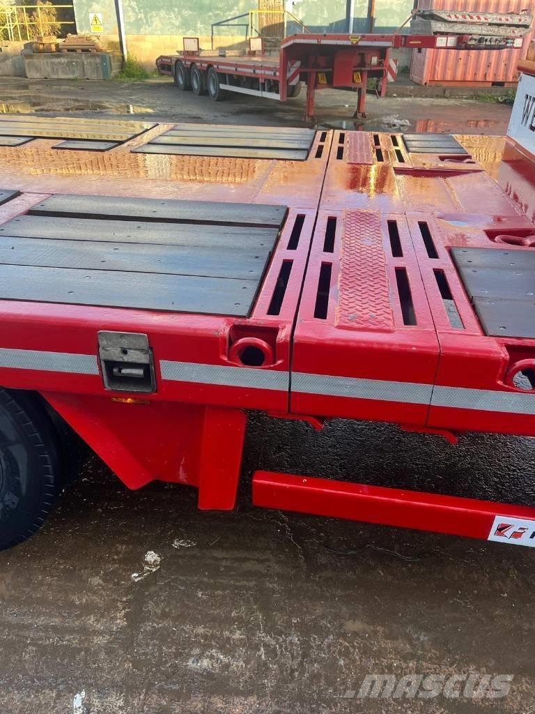 Faymonville TL4S Maskintransporter