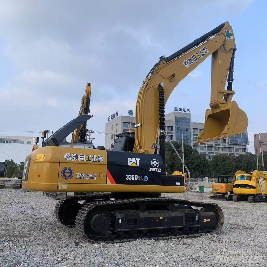 CAT 336 D Bandgrävare