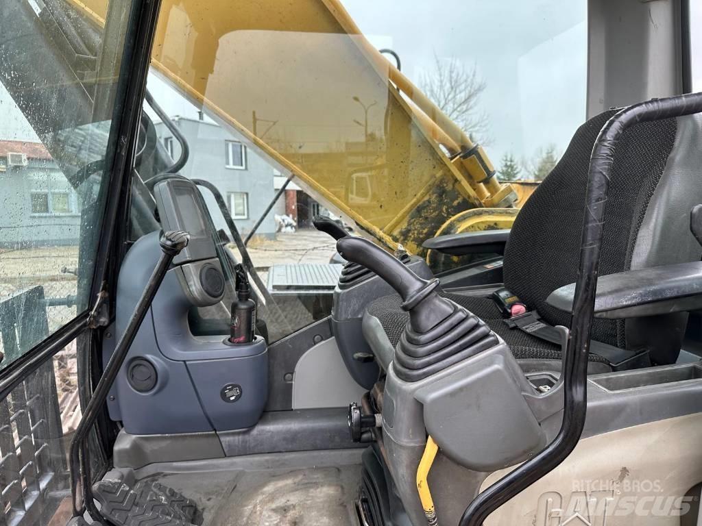 CAT 336 Bandgrävare