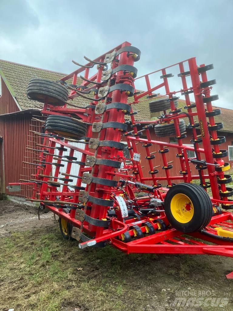 Väderstad NZA800 Harvar