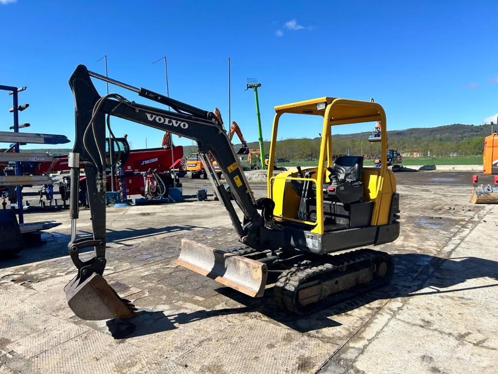 Volvo EC 25 Minigrävare < 7t