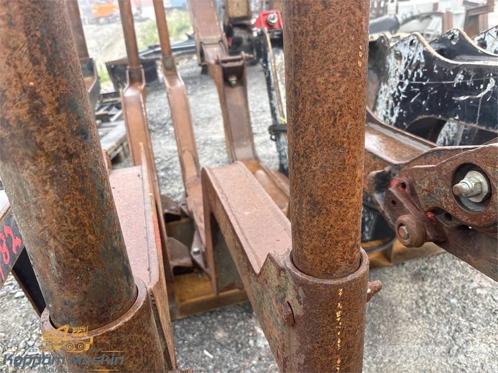 Valmet 840 Redskap till skogsmaskiner