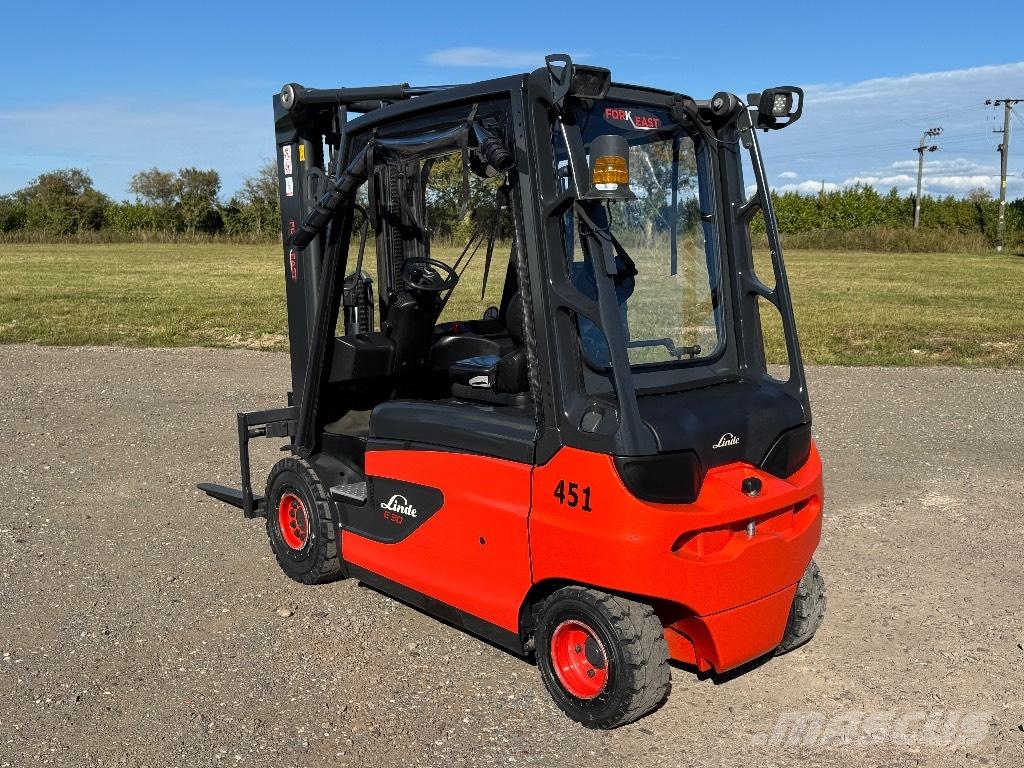 Linde E 30 Elmotviktstruckar