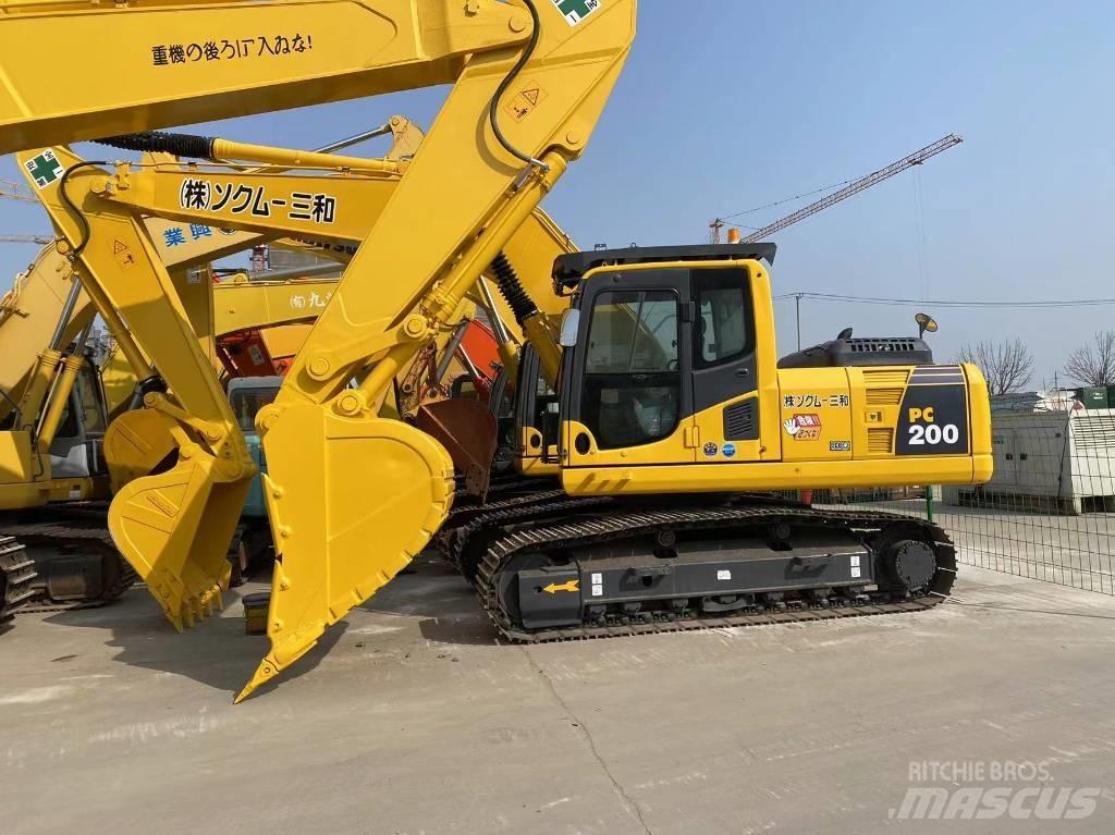 Komatsu pc200-8 Bandgrävare