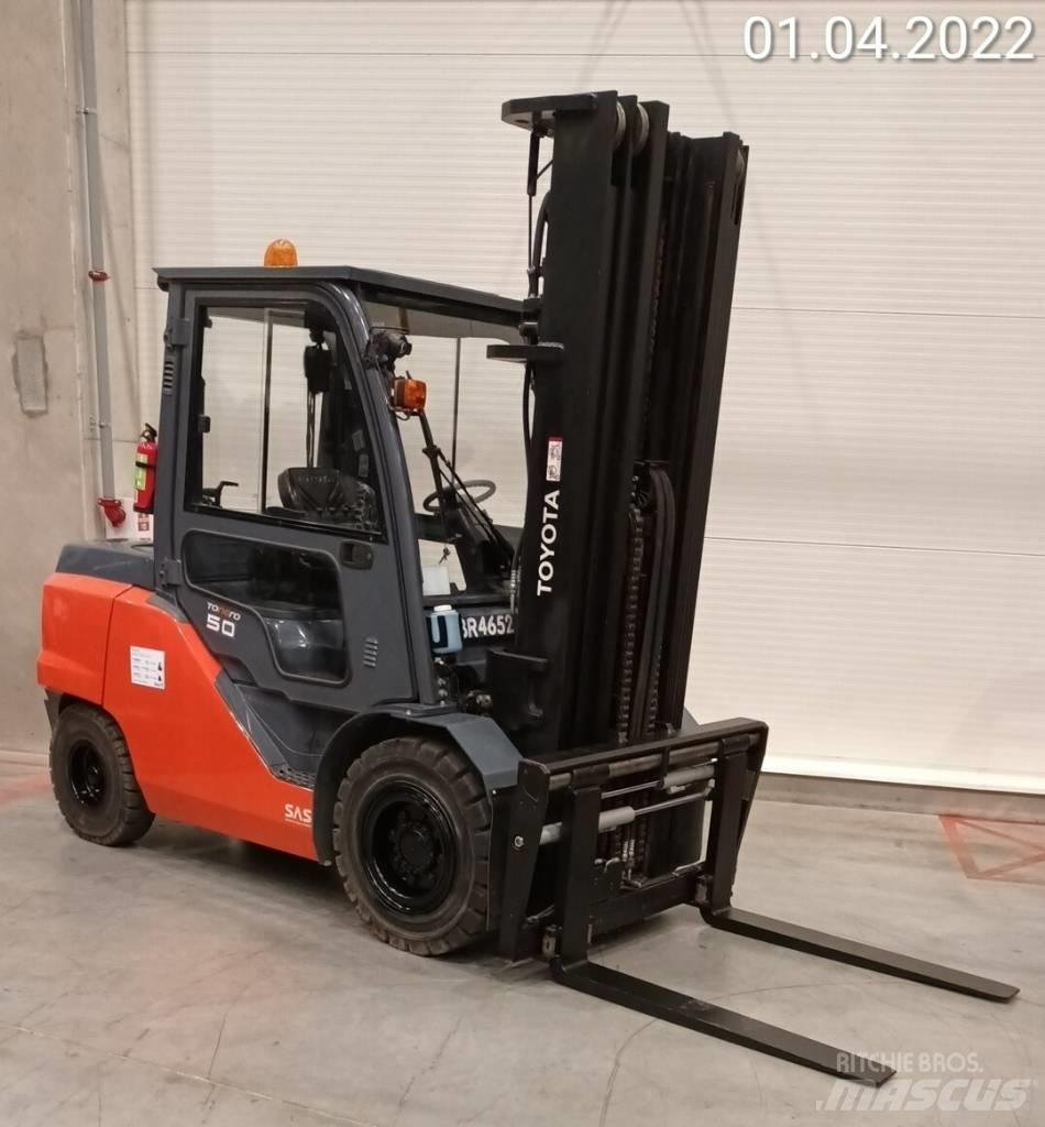 Toyota 40-8FD50N Dieselmotviktstruckar
