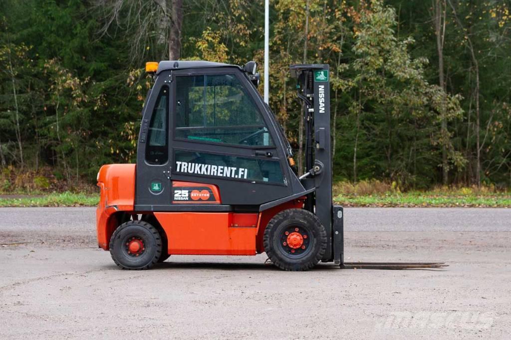 Nissan FD02A250 Dieselmotviktstruckar