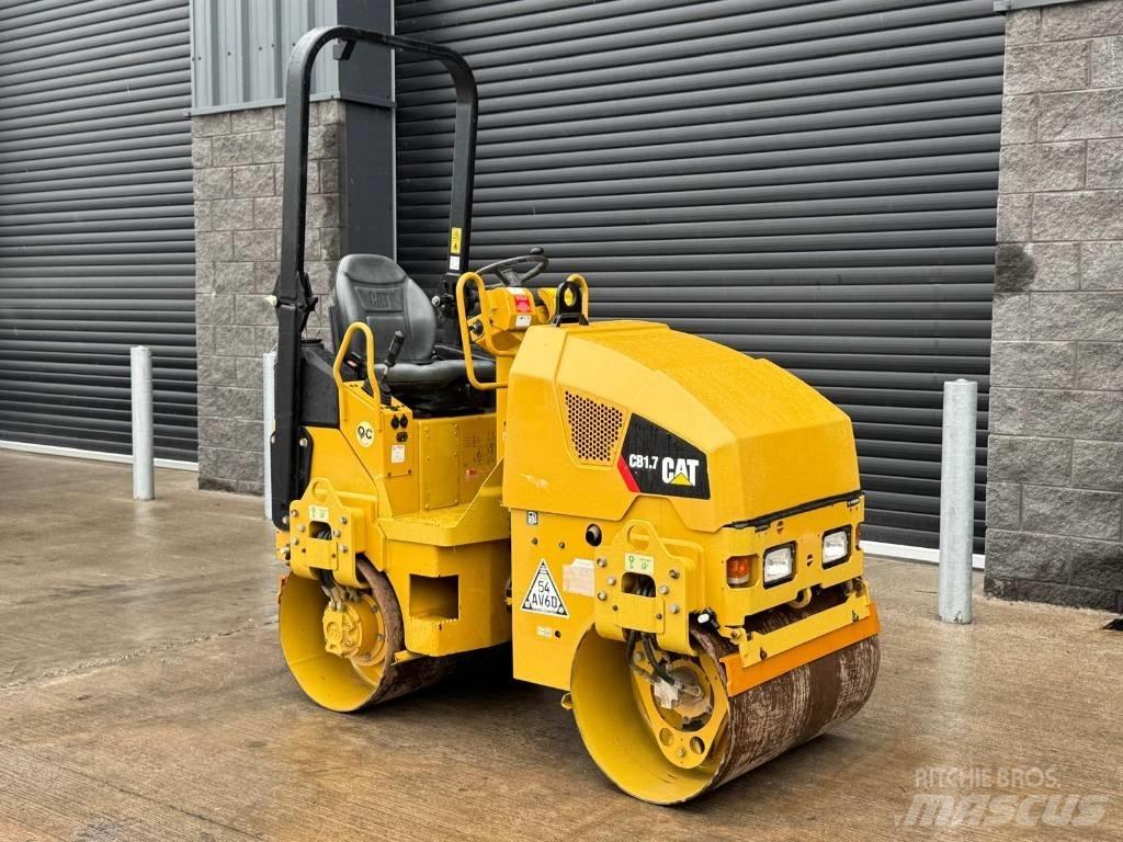 CAT CB 1.7 Tvåvalsvältar