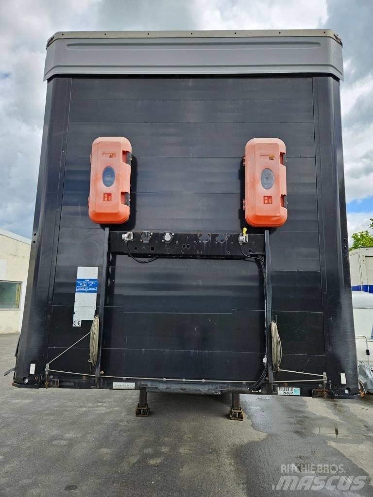 Kögel SN 24 Kapelltrailer