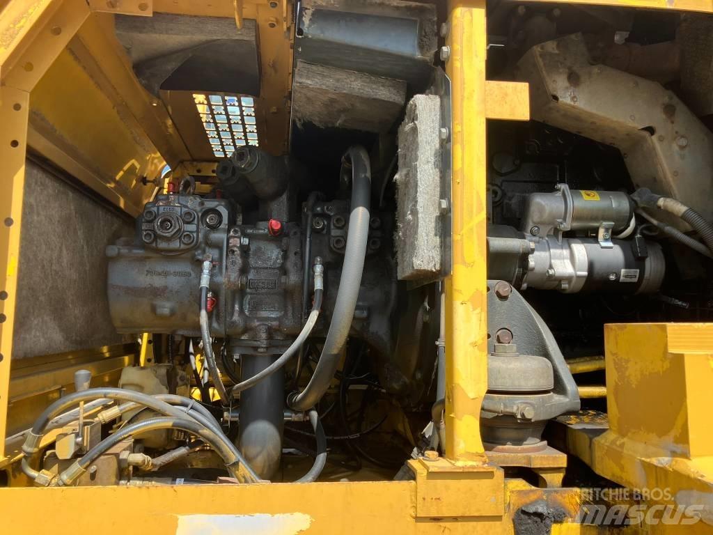 Komatsu PC 400 LC-8 Bandgrävare