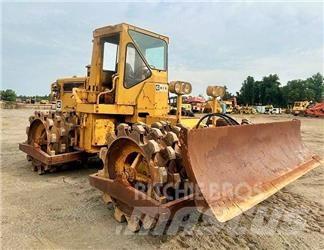 CAT 815 Jordkompaktorer