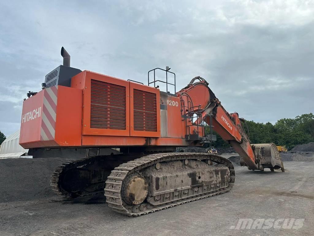 Hitachi EX1200-6 Rivningsgrävare