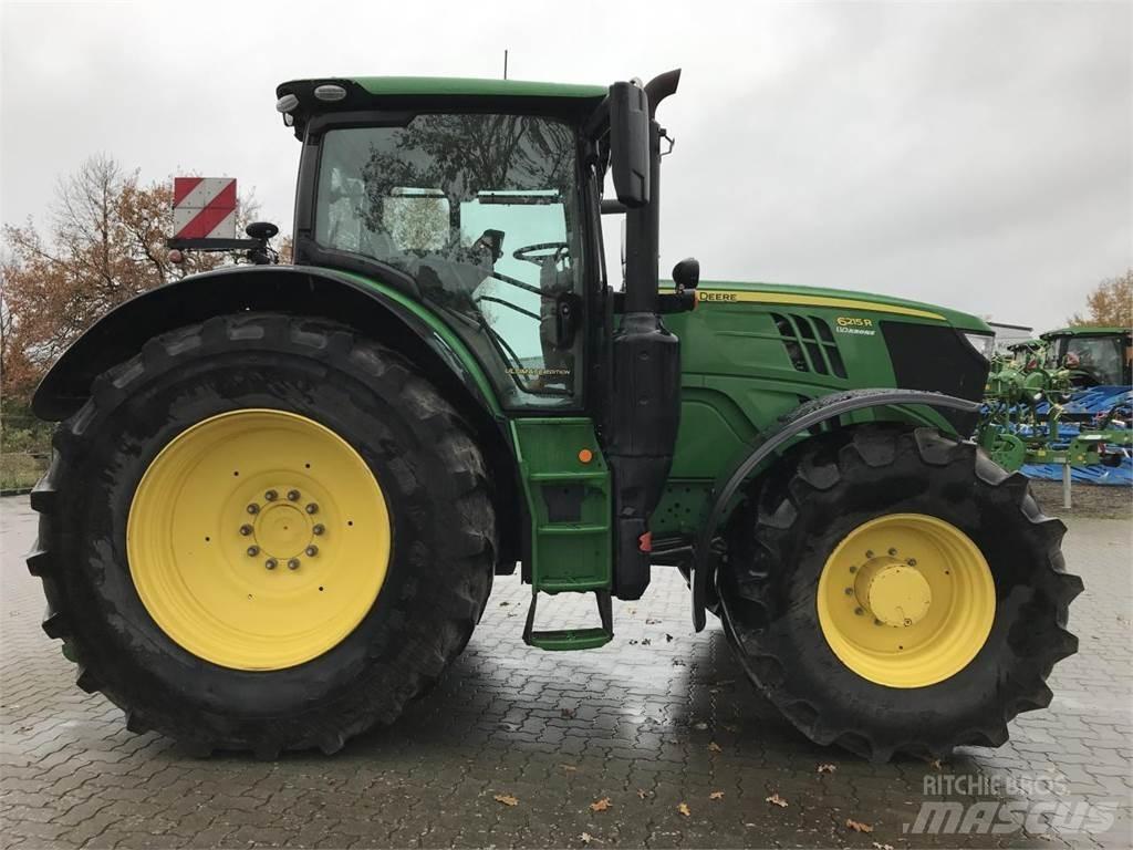 John Deere 6215R Traktorer