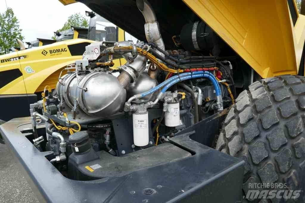 Bomag BW 213 DH-5 Jordkompaktorer