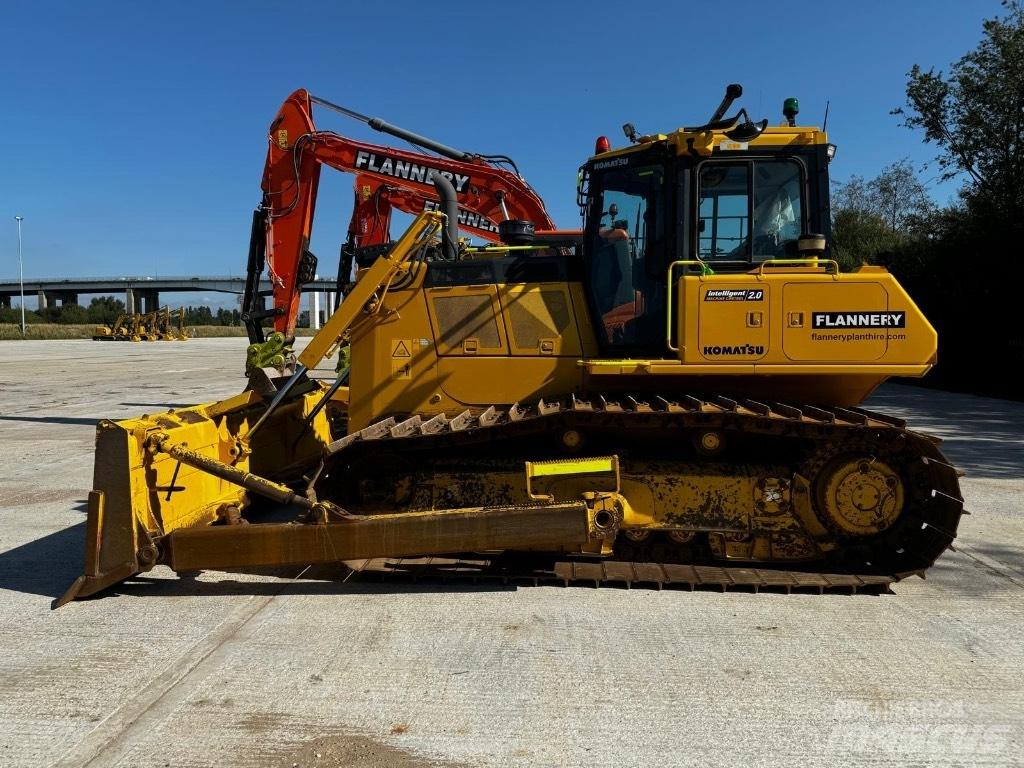 Komatsu D 65 PXi Bandschaktare